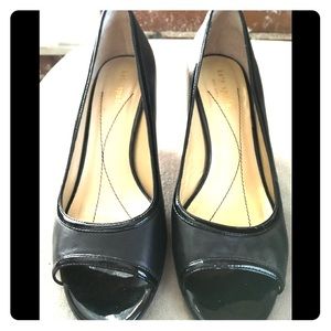 Kate Spade size 8 black heels